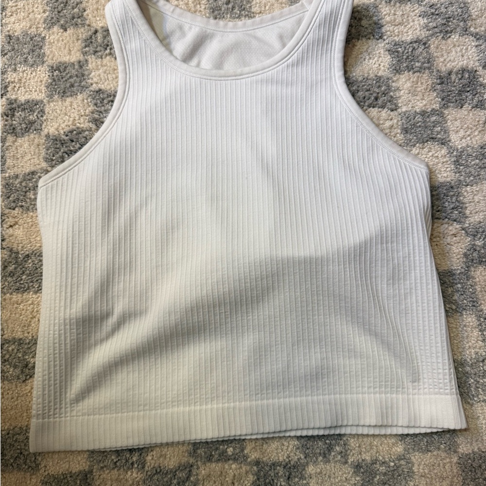 CRZ YOGA White Tank Top with Breathable Fabric and Sleek Design